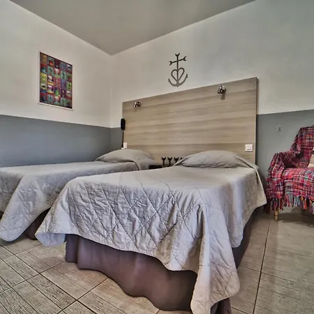 Clamador Hotel 3*