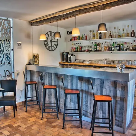 Hotel Clamador Saintes-Maries-de-la-Mer