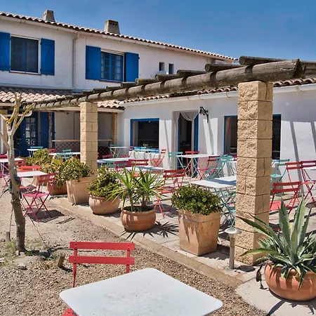 Hotel Clamador
